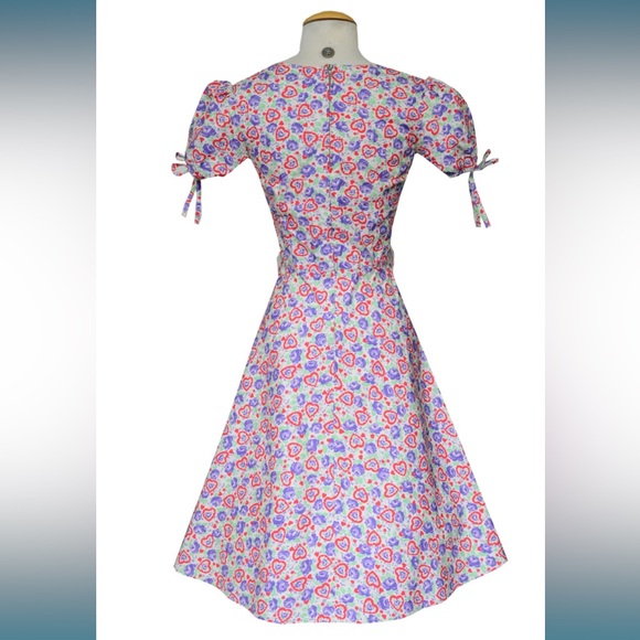 Bernie Dexter Josie Dress in Hearts Desire (Size Small) - Picture 2 of 8